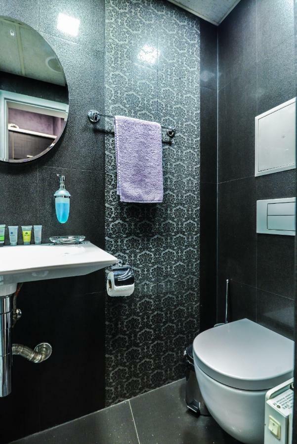 Champs-Elysees Sofia 2-Bdr, 2-Bthr Tsar Simeon Suite By Flat Mаnager Exterior photo